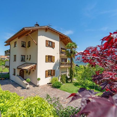 Haus Bellutti Apartment Termeno Luaran gambar
