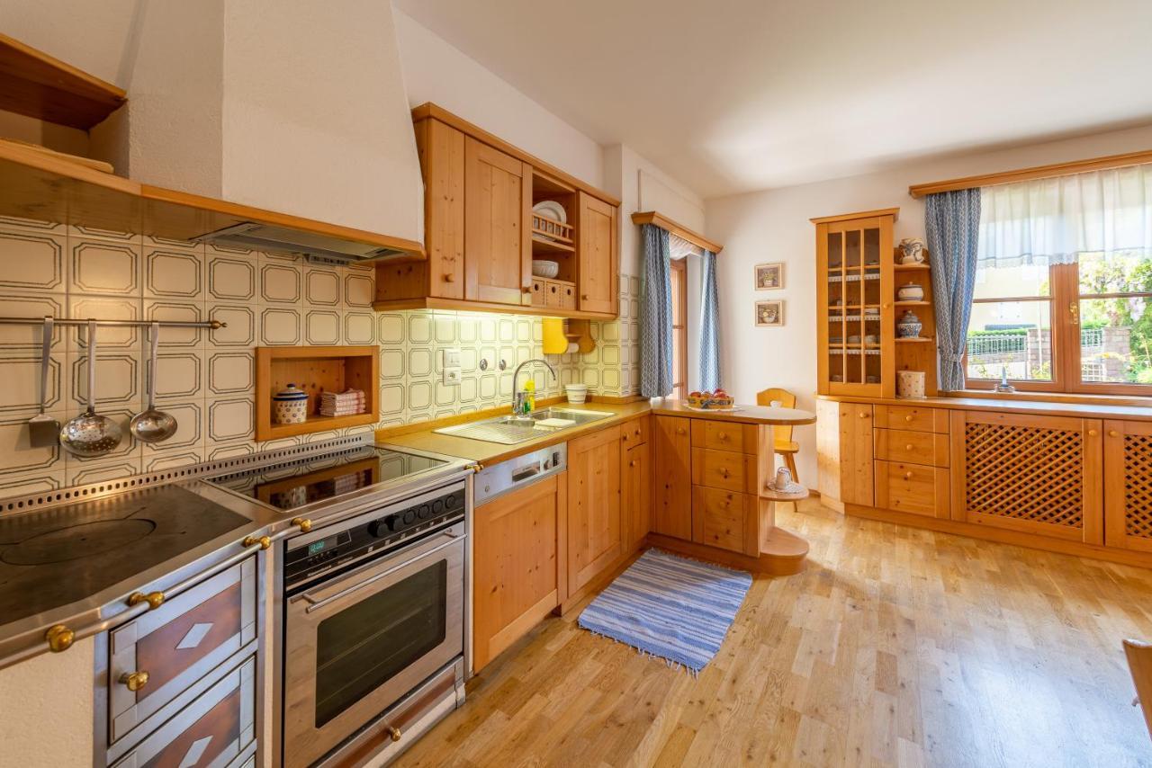 Haus Bellutti Apartment Termeno Luaran gambar