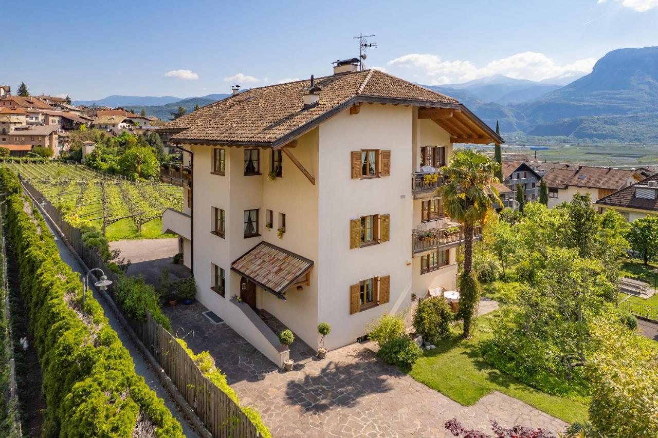 Haus Bellutti Apartment Termeno Luaran gambar