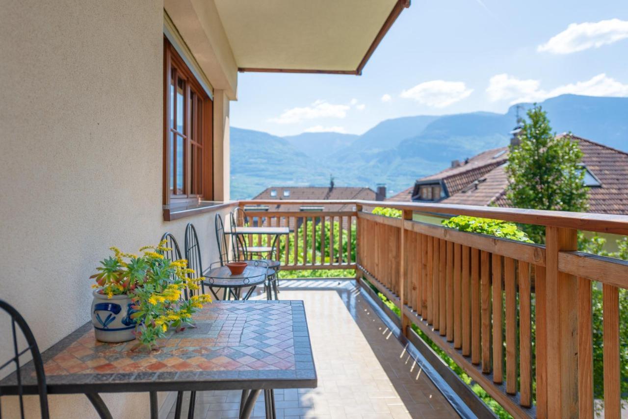Haus Bellutti Apartment Termeno Luaran gambar
